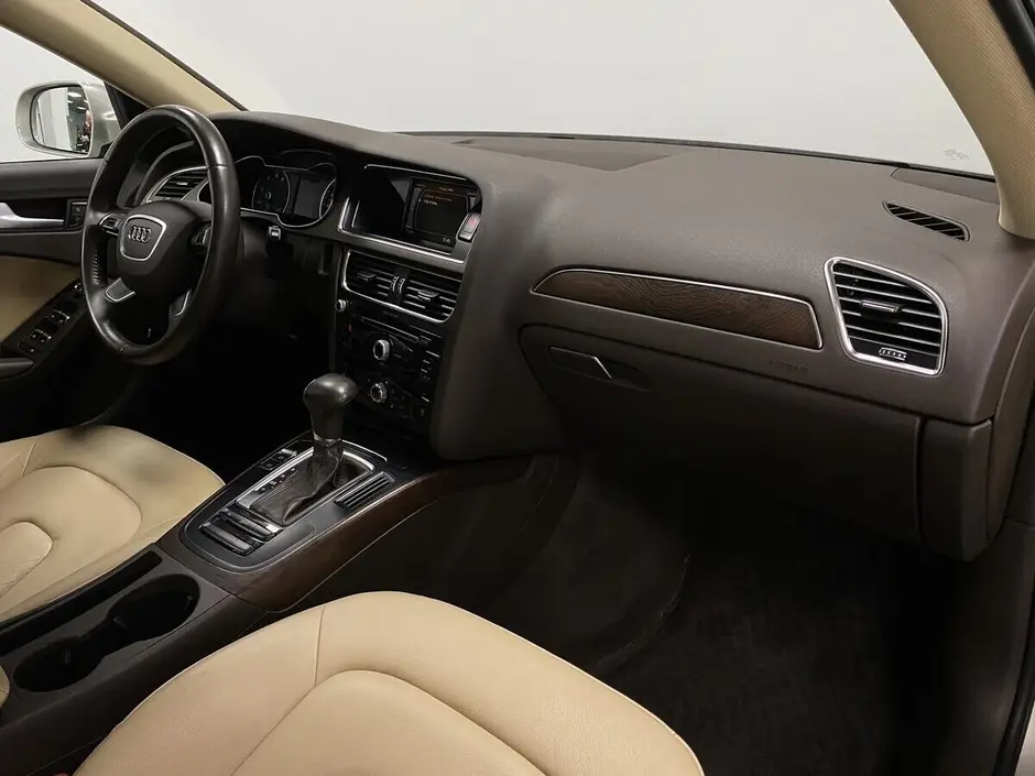 Audi A4, 2012 г.