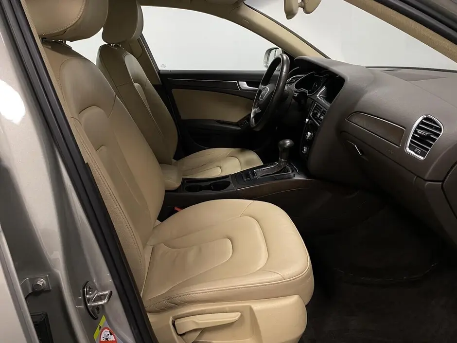 Audi A4, 2012 г.