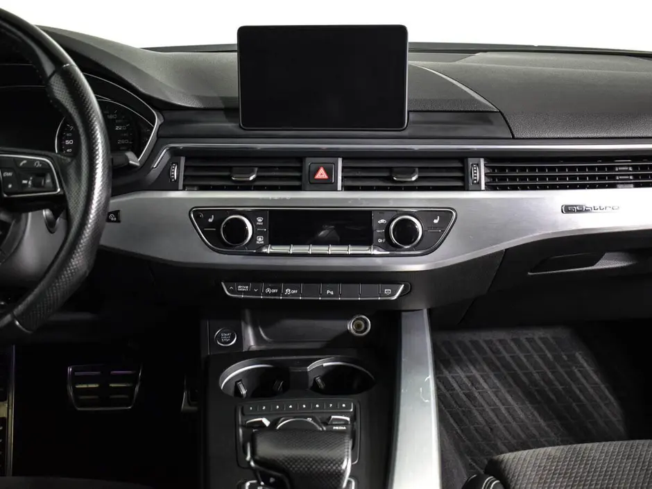 Audi A4, 2016 г.