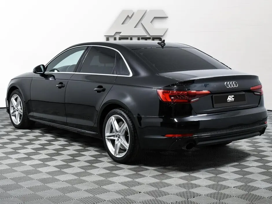 Audi A4, 2017 г.