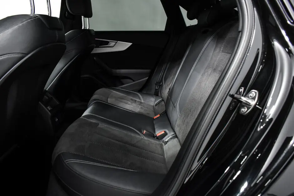 Audi A4, 2017 г.