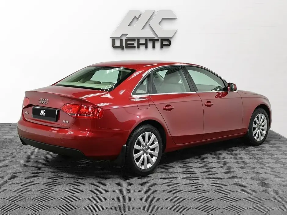 Audi A4, 2010 г.
