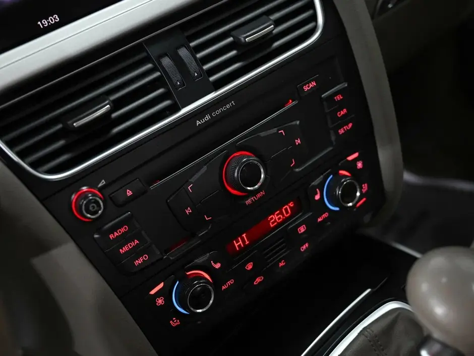 Audi A4, 2010 г.