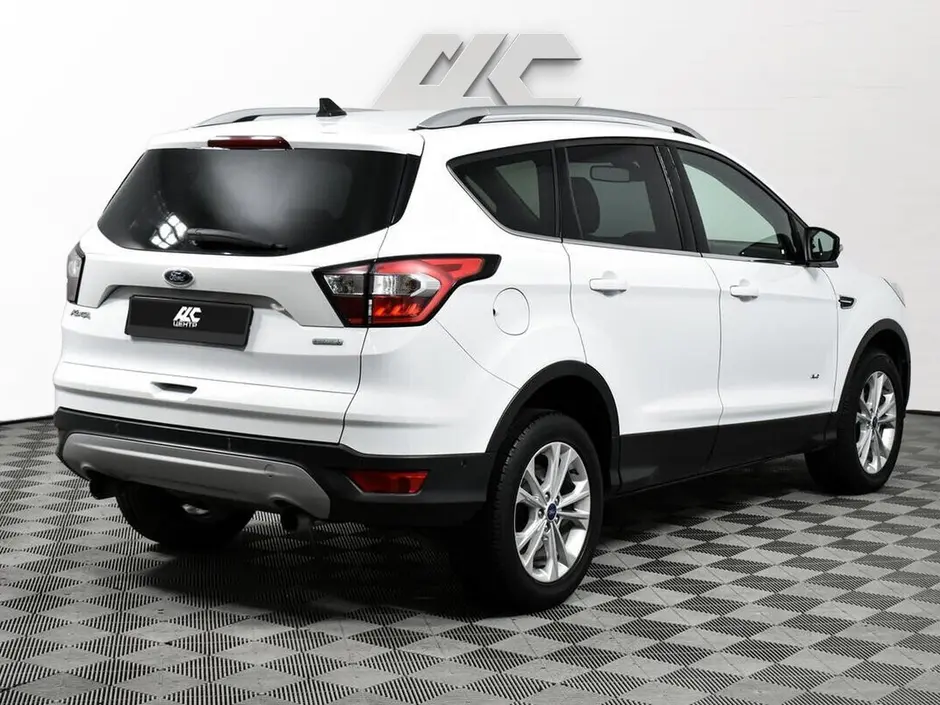 Ford Kuga, 2017 г.