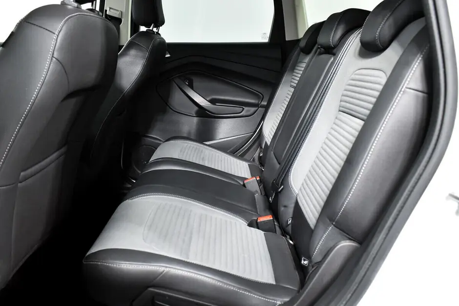 Ford Kuga, 2017 г.
