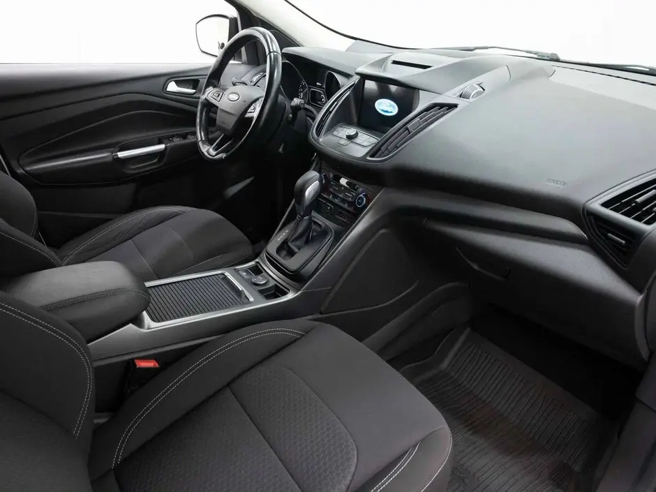 Ford Kuga, 2017 г.