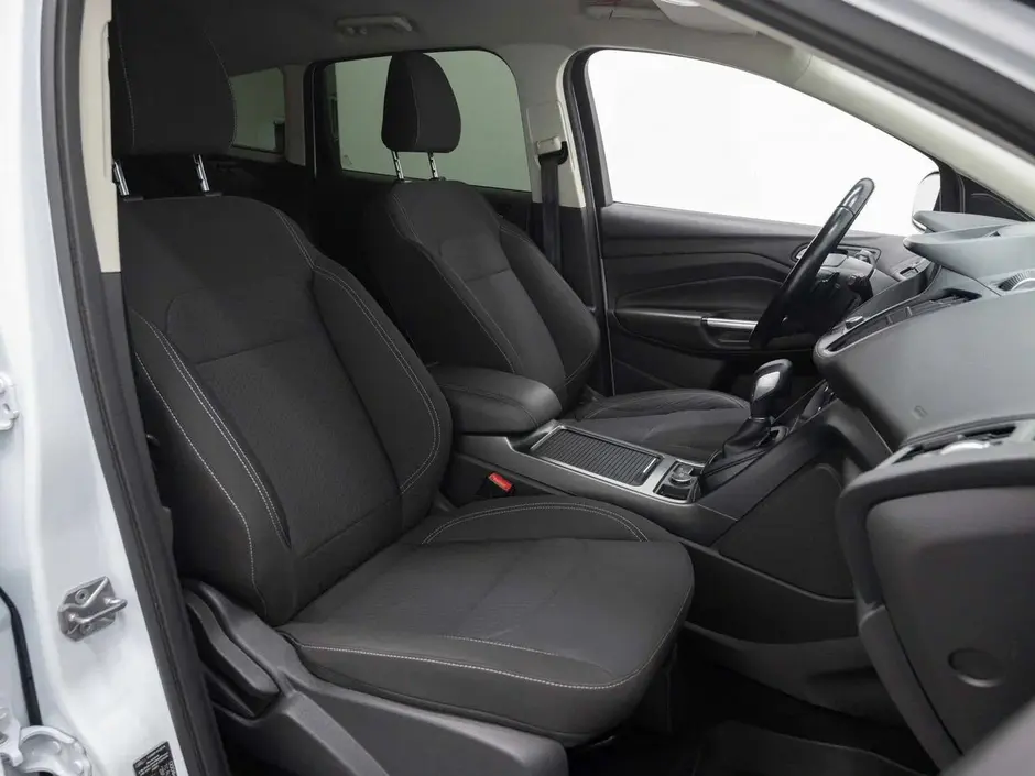 Ford Kuga, 2017 г.