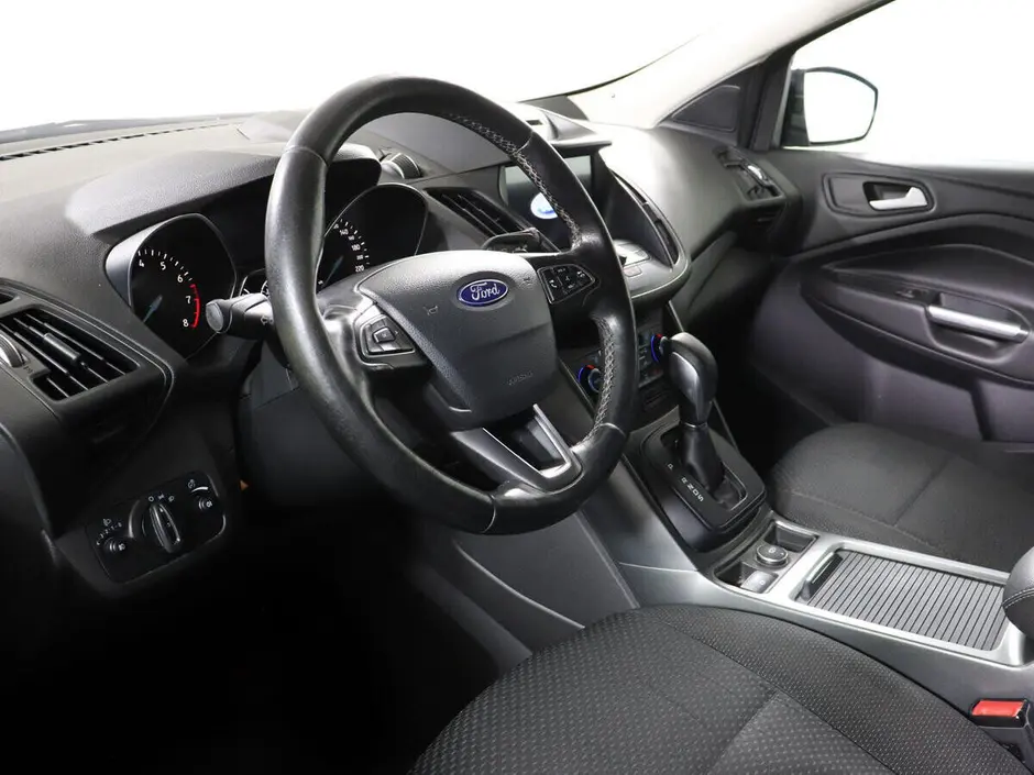 Ford Kuga, 2017 г.