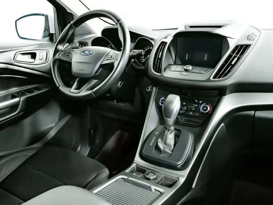 Ford Kuga, 2018 г.