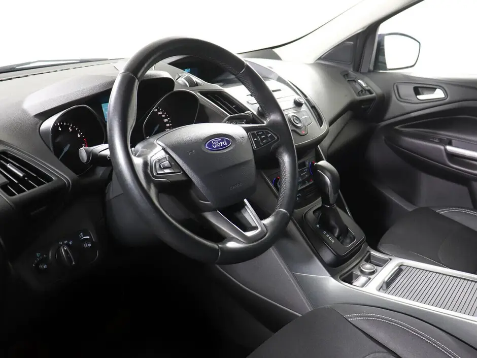 Ford Kuga, 2018 г.