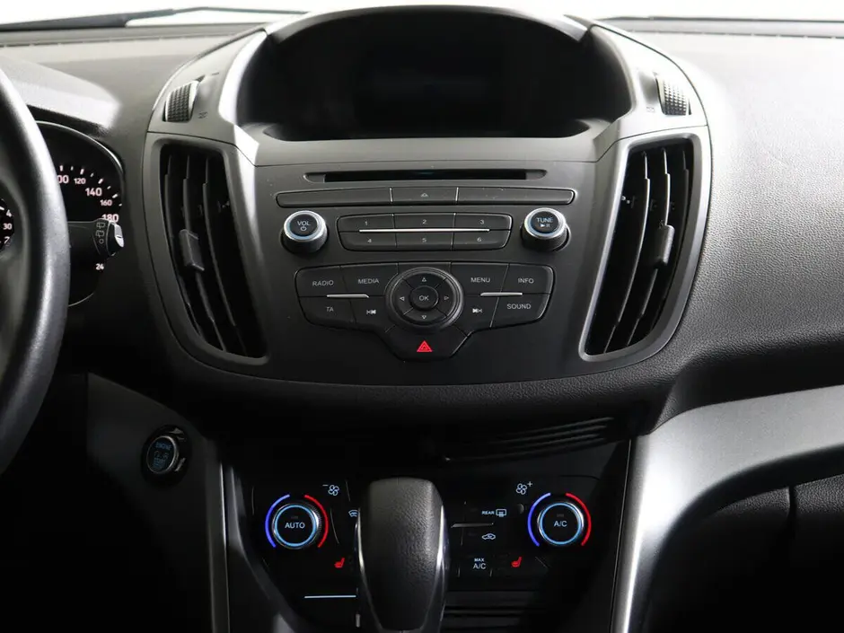 Ford Kuga, 2018 г.