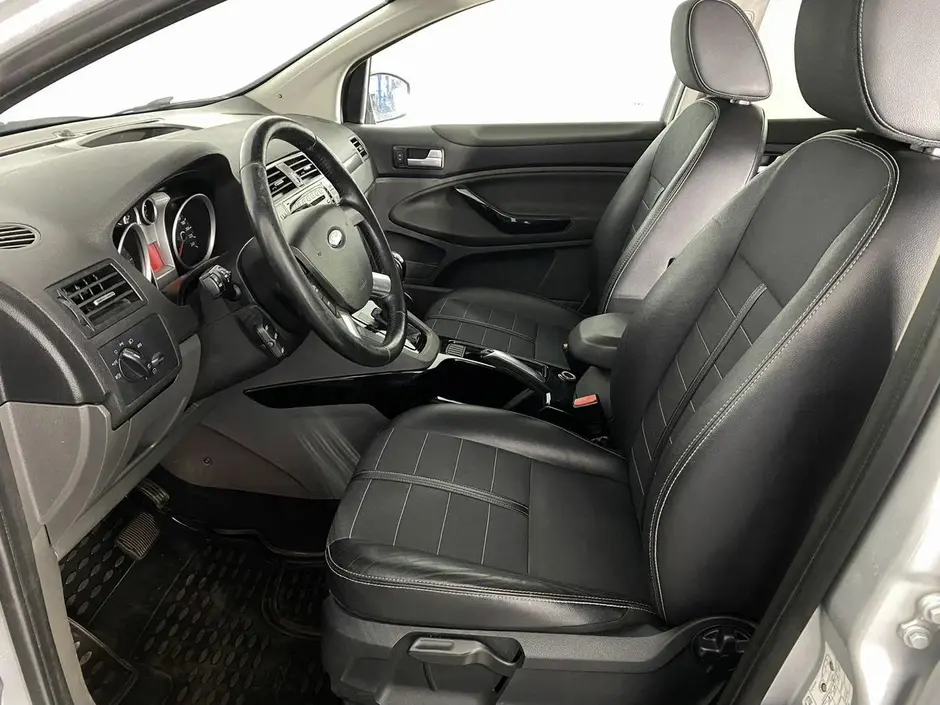 Ford Kuga, 2012 г.