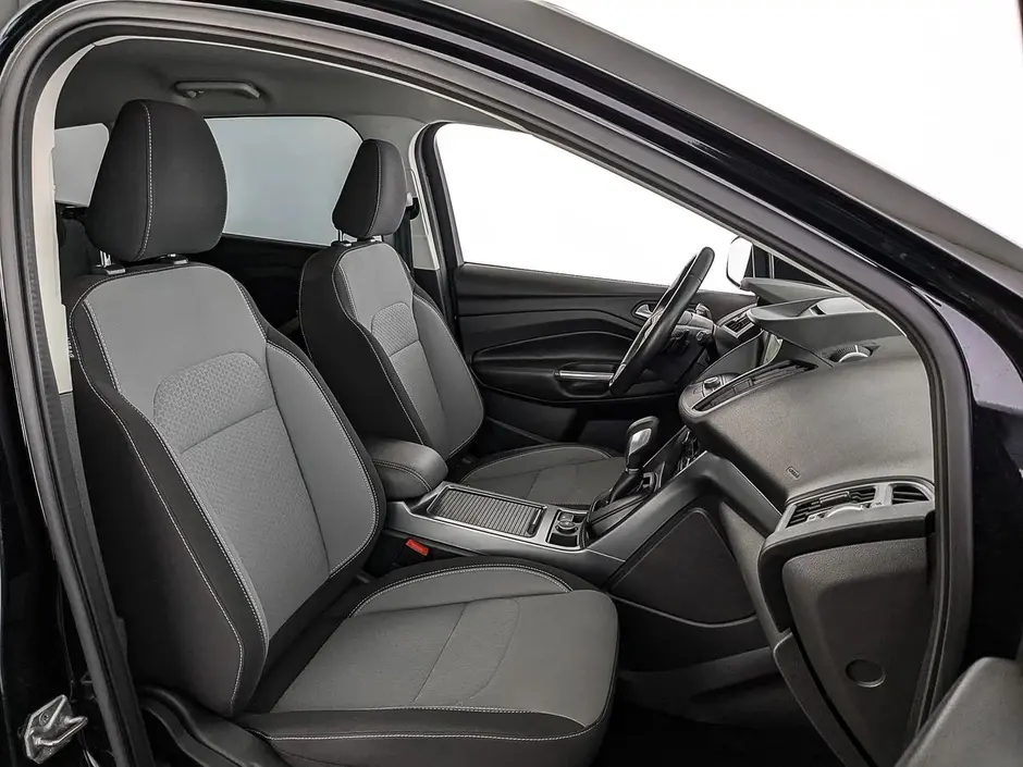 Ford Kuga, 2016 г.
