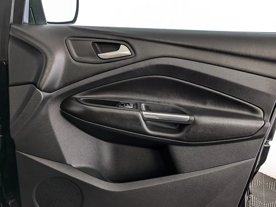 Ford Kuga, 2016 г.