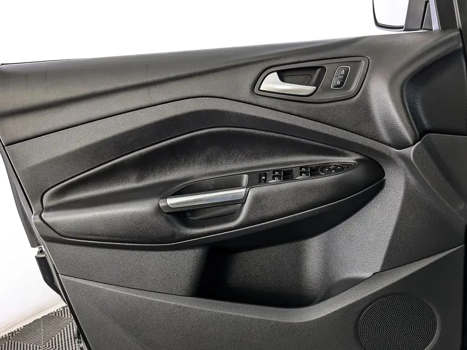 Ford Kuga, 2016 г.