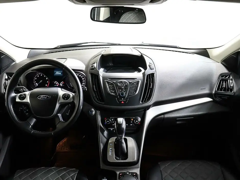 Ford Kuga, 2015 г.