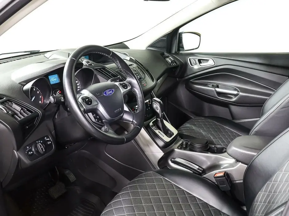 Ford Kuga, 2015 г.