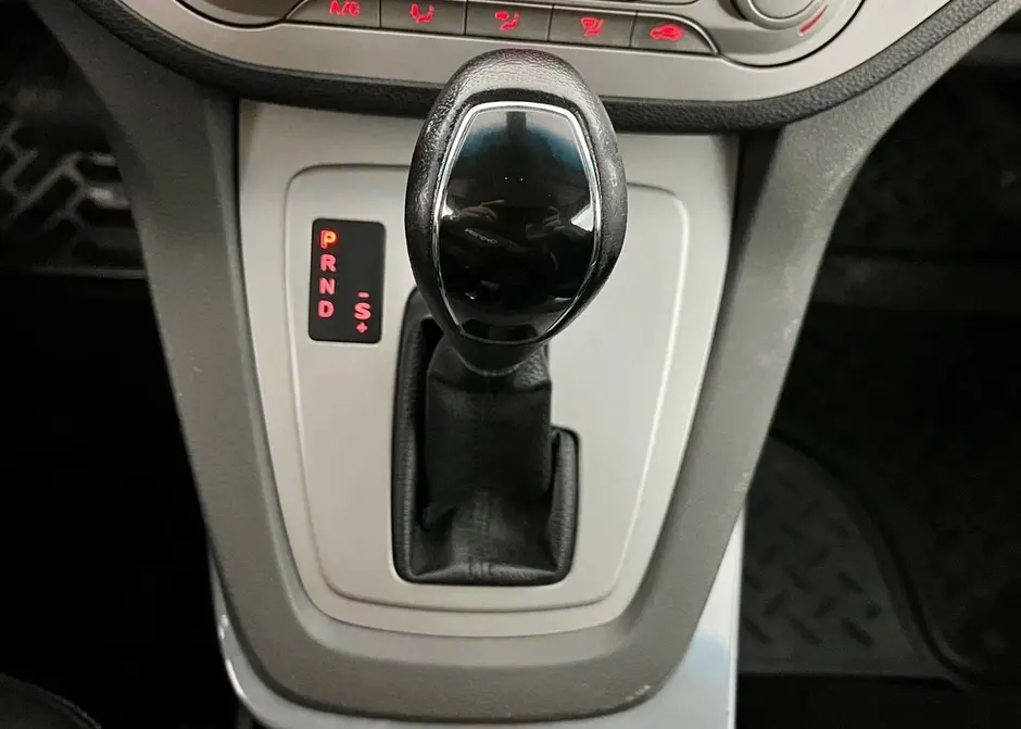 Ford Kuga, 2012 г.