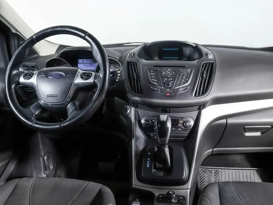 Ford Kuga, 2015 г.