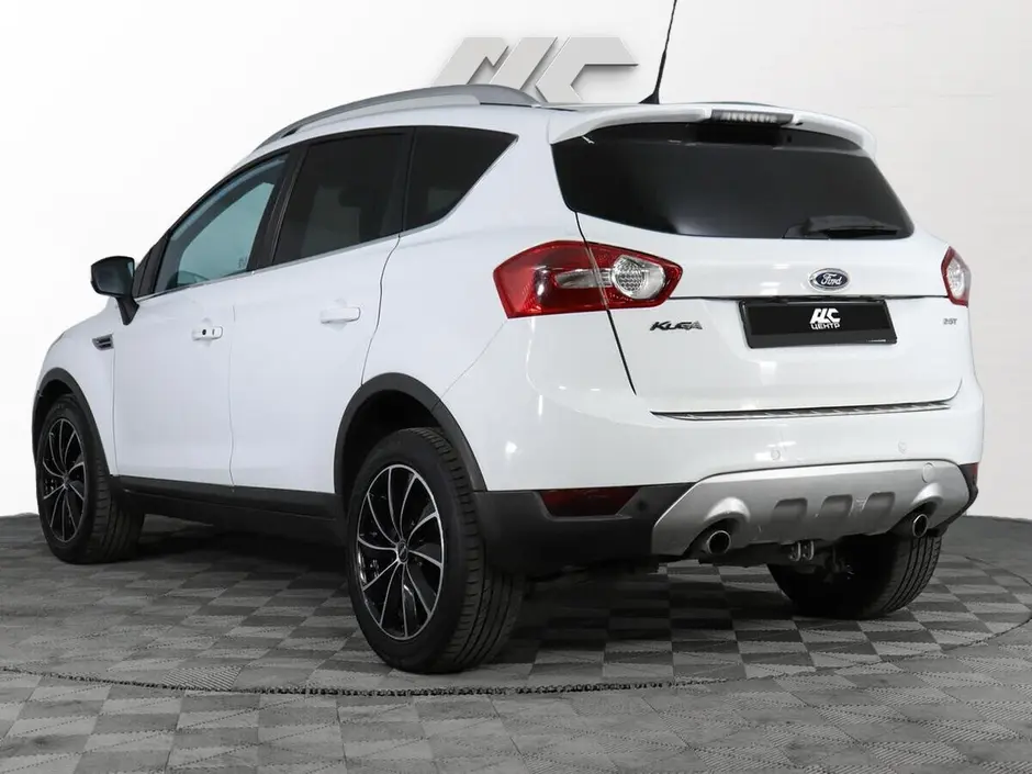 Ford Kuga, 2010 г.