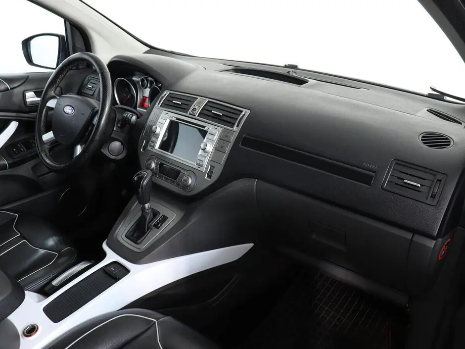 Ford Kuga, 2010 г.