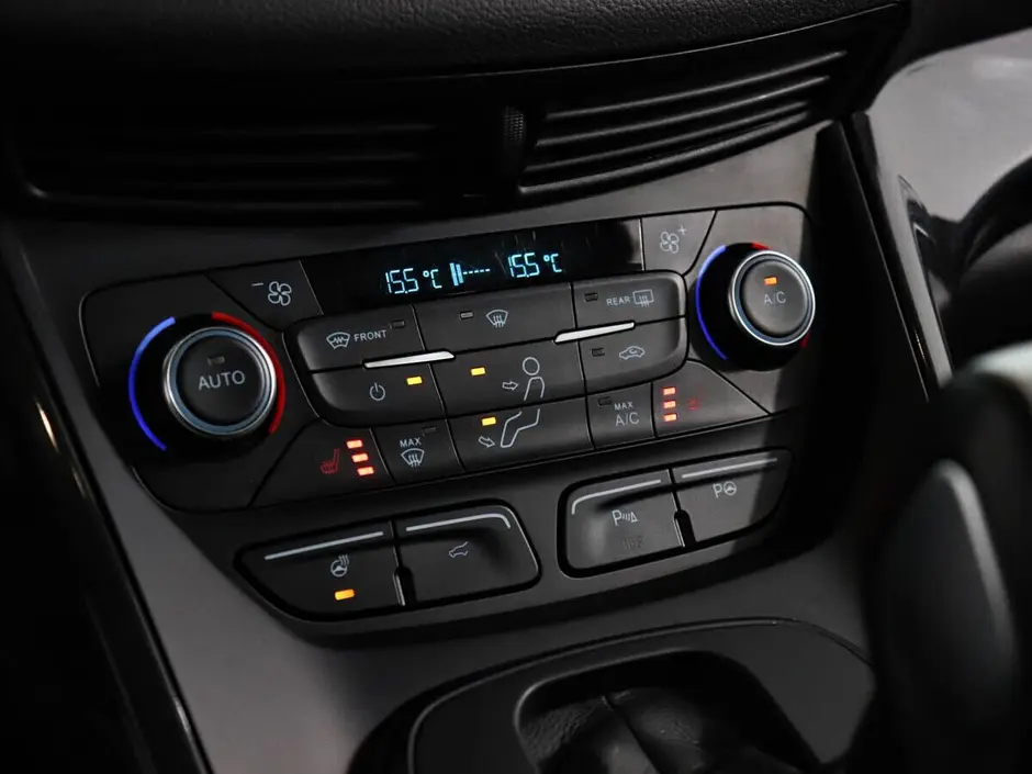 Ford Kuga, 2016 г.