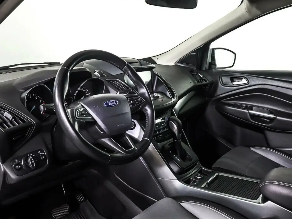 Ford Kuga, 2016 г.