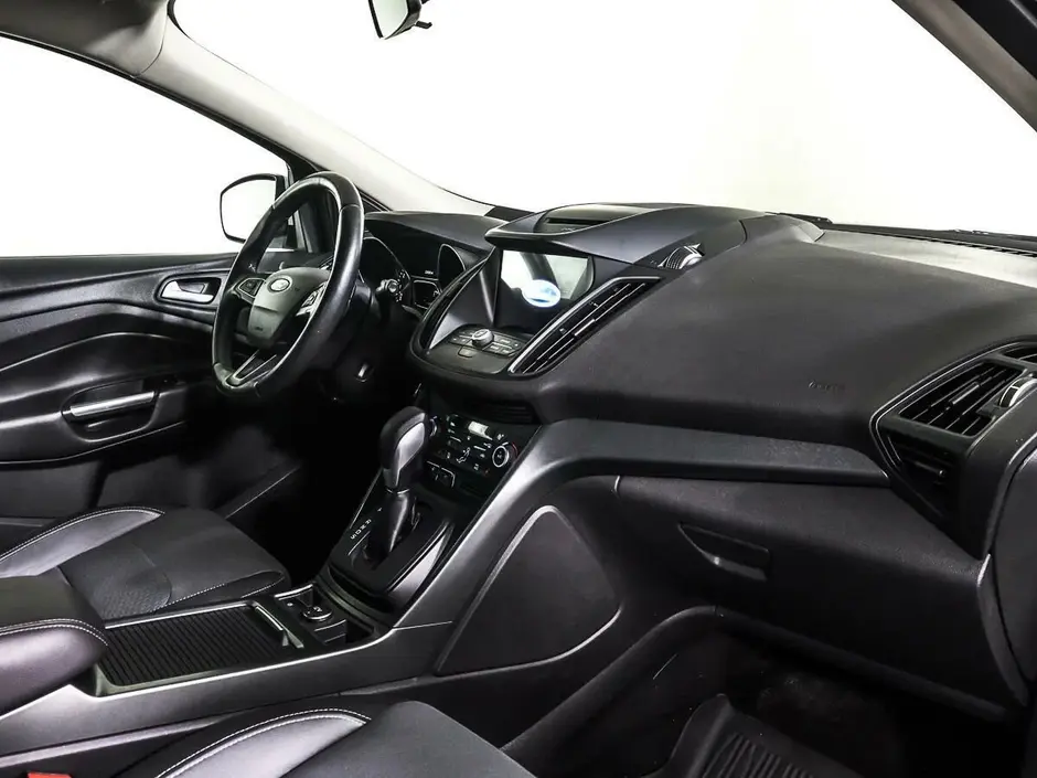 Ford Kuga, 2016 г.