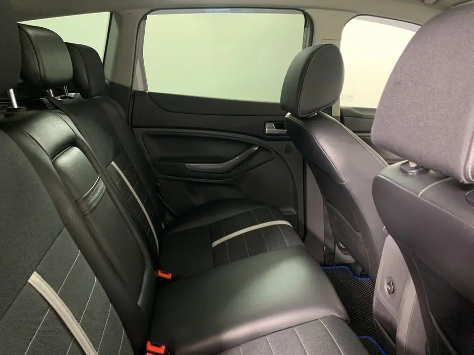 Ford Kuga, 2012 г.