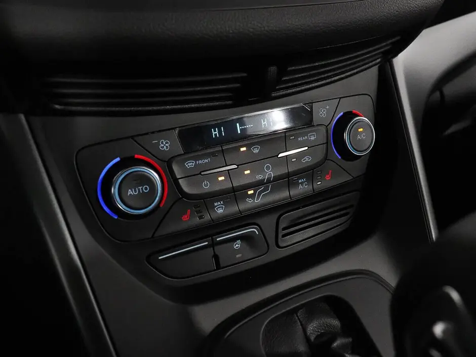 Ford Kuga, 2019 г.