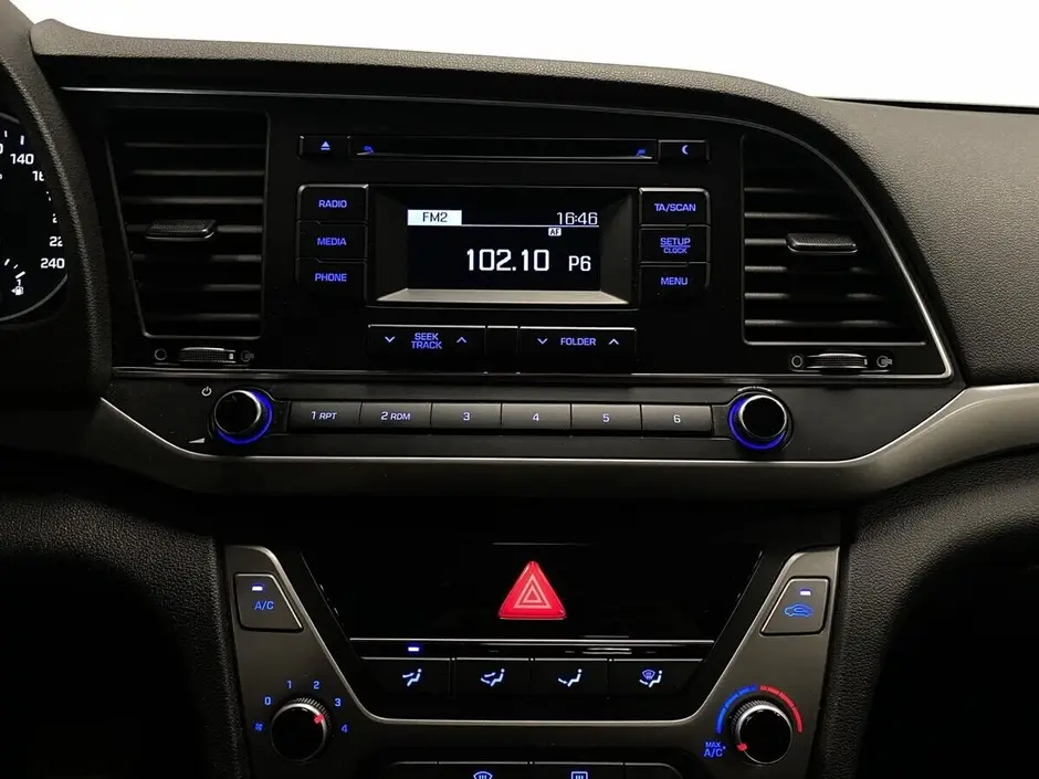 Hyundai Elantra, 2018 г.