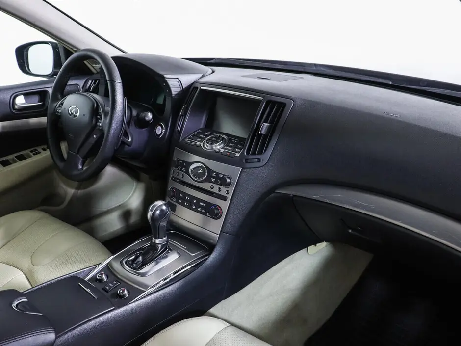 Infiniti G, 2011 г.