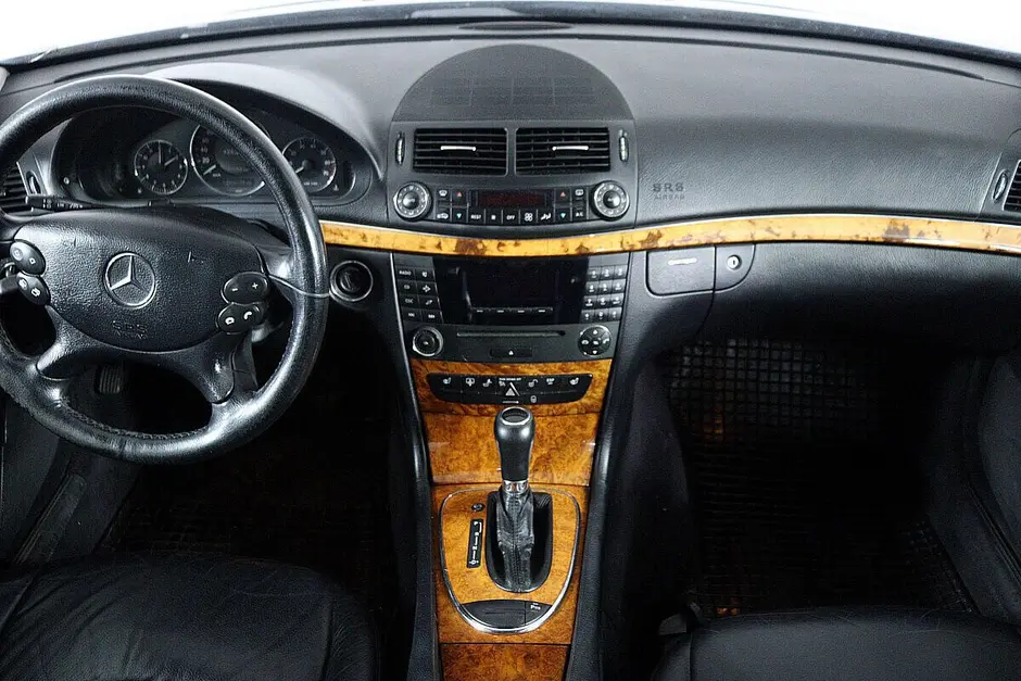 Mercedes-Benz E-Класс, 2006 г.