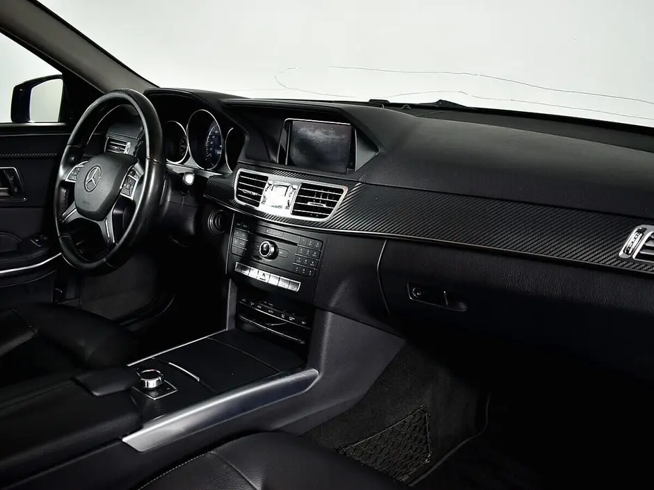 Mercedes-Benz E-Класс, 2015 г.