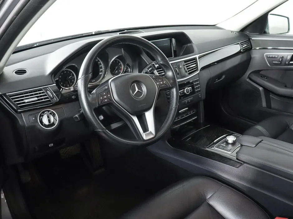 Mercedes-Benz E-Класс, 2012 г.