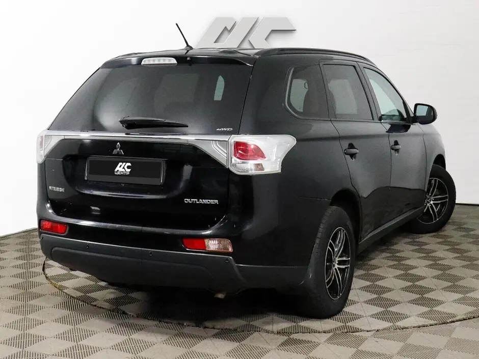 Mitsubishi Outlander, 2013 г.