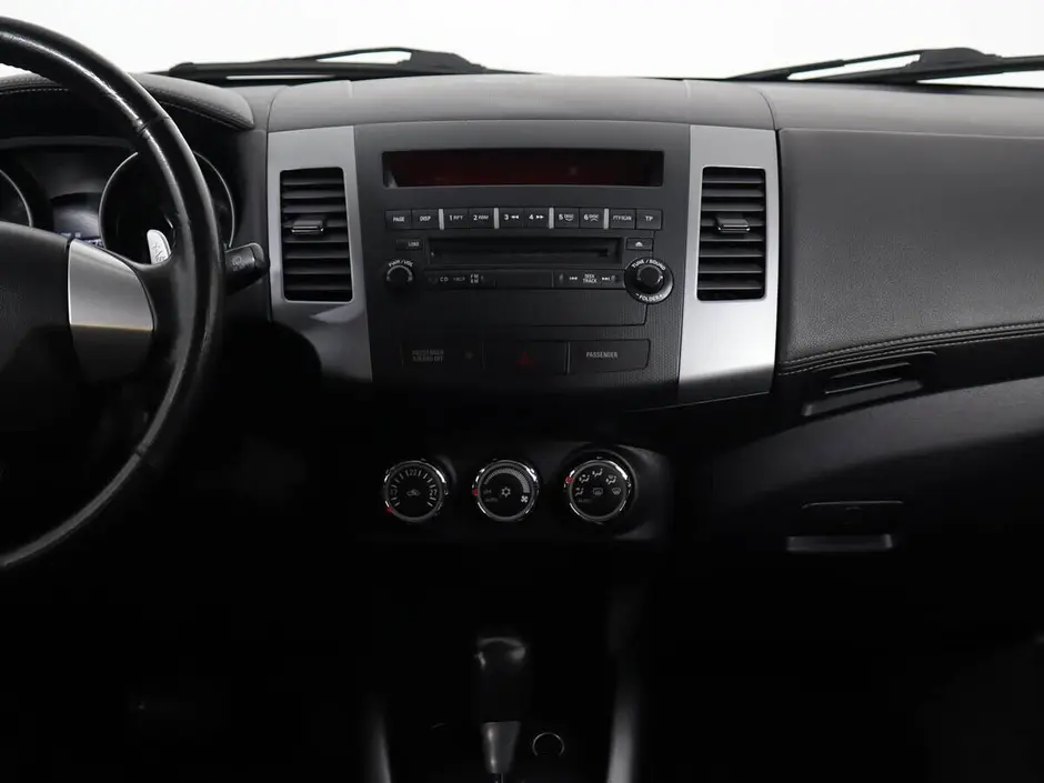 Mitsubishi Outlander, 2011 г.