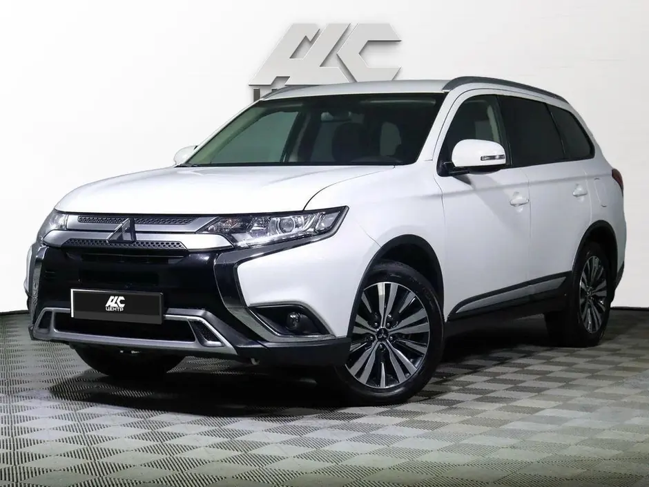 Mitsubishi Outlander, 2019 г.