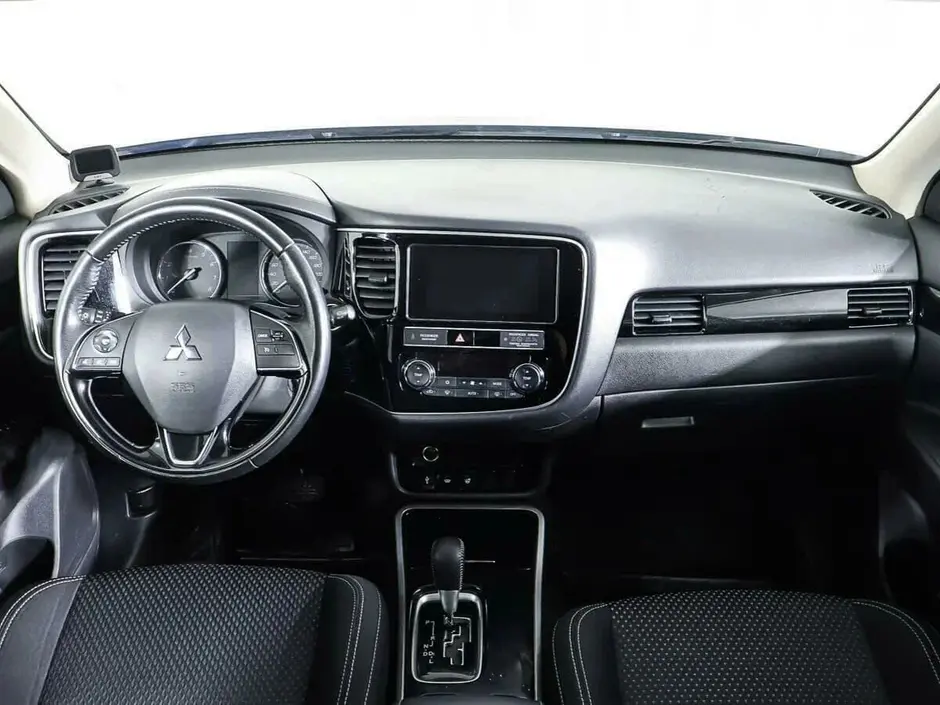 Mitsubishi Outlander, 2019 г.