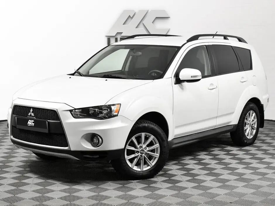 Mitsubishi Outlander, 2010 г.
