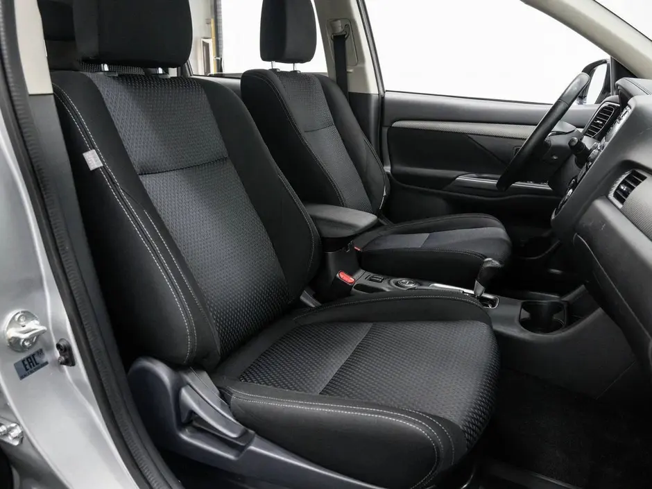 Mitsubishi Outlander, 2016 г.