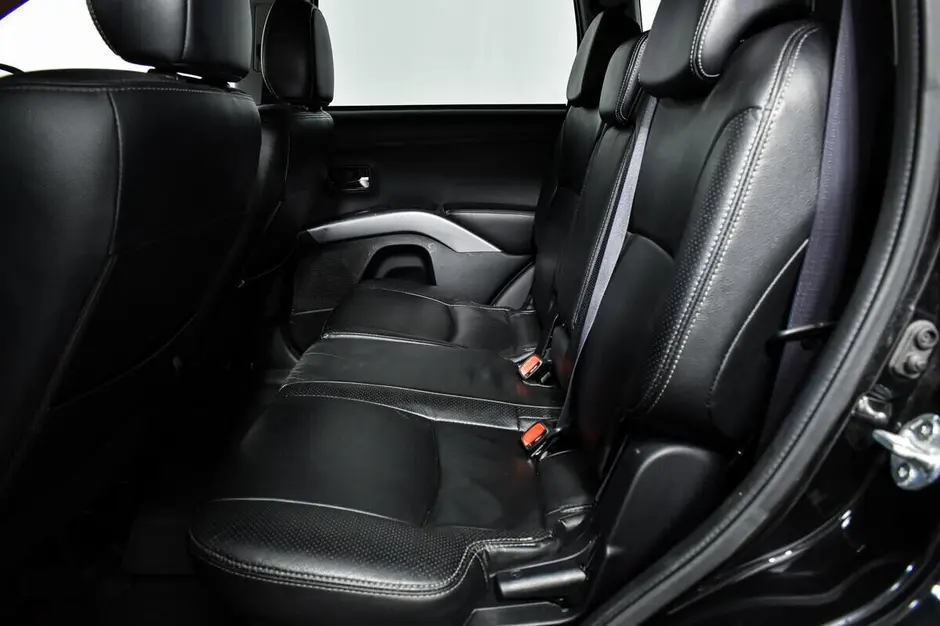 Mitsubishi Outlander, 2012 г.