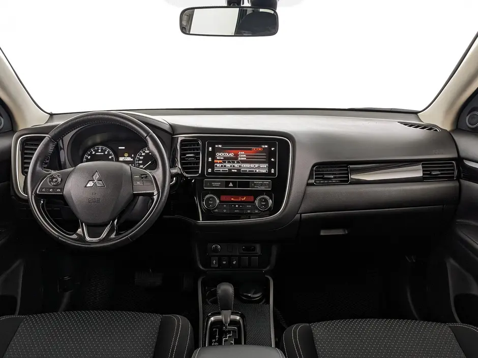 Mitsubishi Outlander, 2016 г.