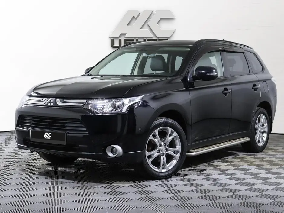 Mitsubishi Outlander, 2012 г.
