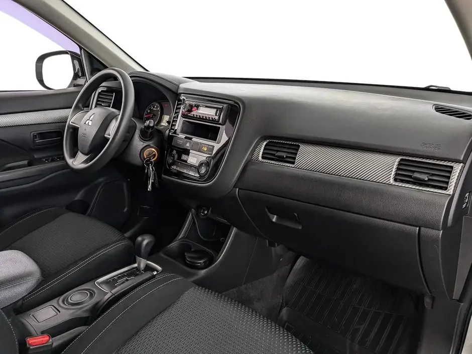 Mitsubishi Outlander, 2015 г.