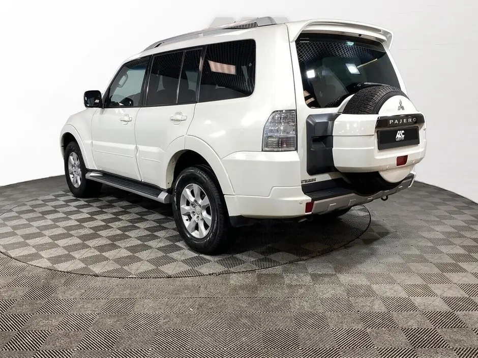 Mitsubishi Pajero, 2011 г.