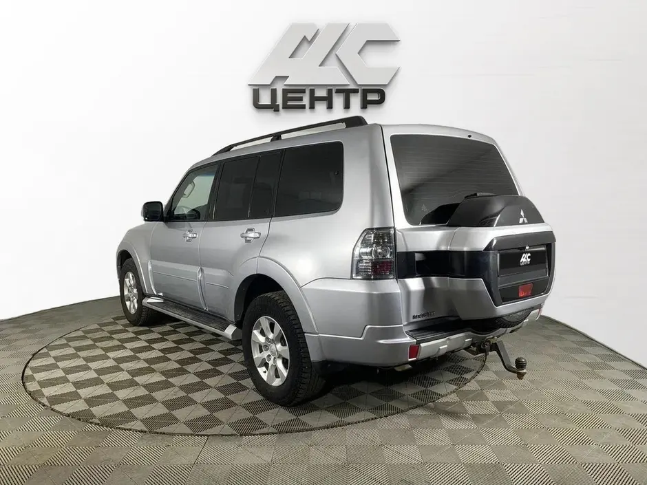 Mitsubishi Pajero, 2014 г.