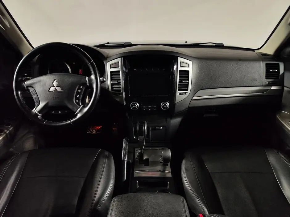 Mitsubishi Pajero, 2018 г.