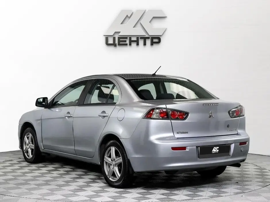 Mitsubishi Lancer, 2011 г.
