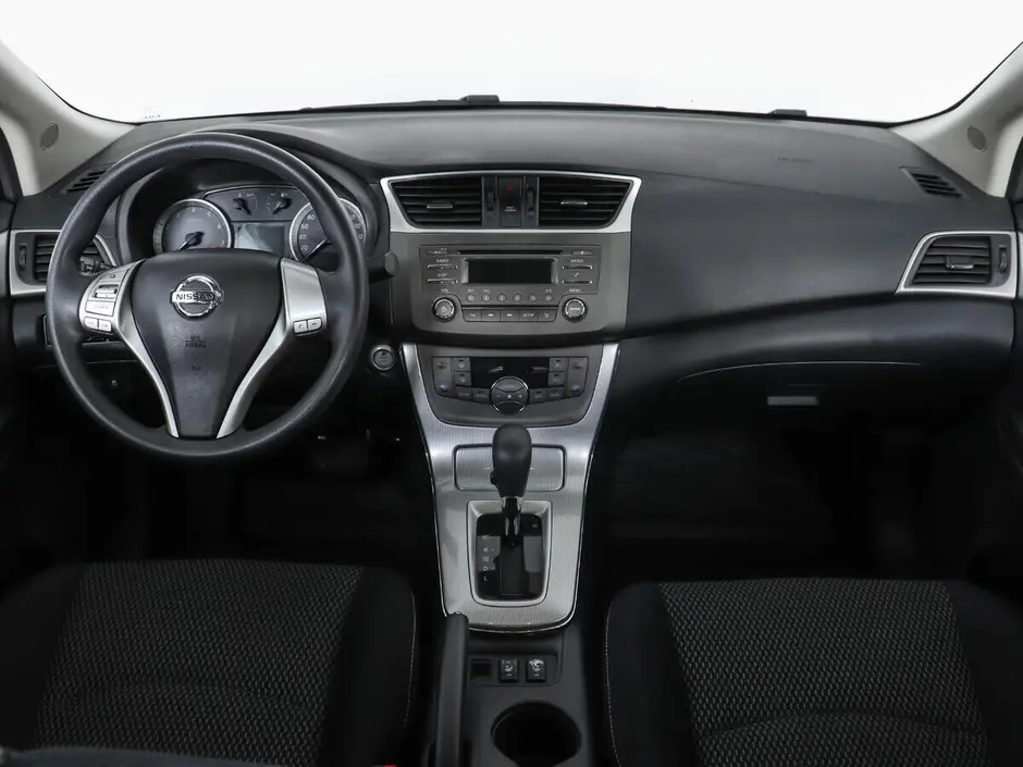 Nissan Sentra, 2016 г.